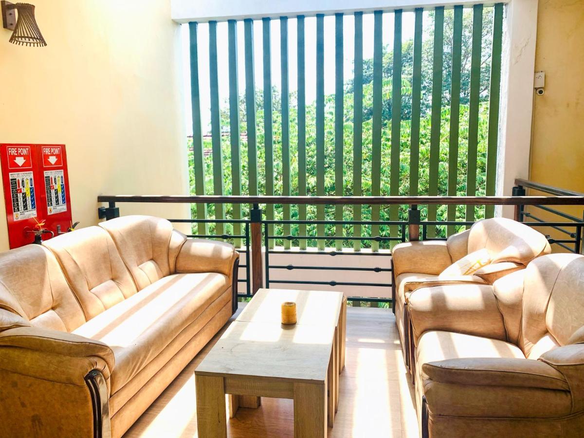 Marathona Tourist Resort - Anuradhapura Zewnętrze zdjęcie